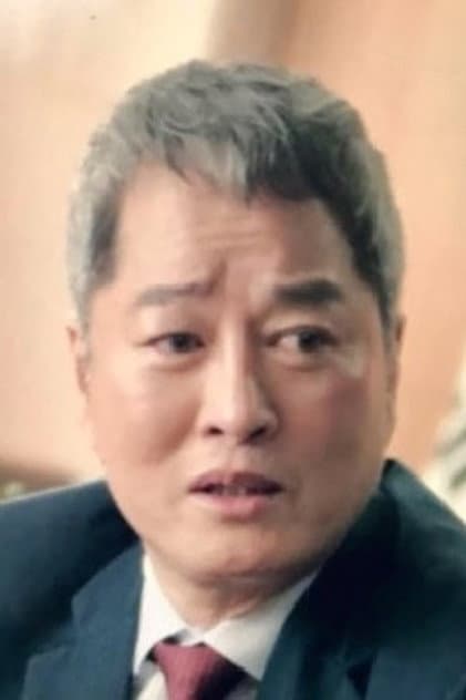 Foto de Kim Yoon-hong